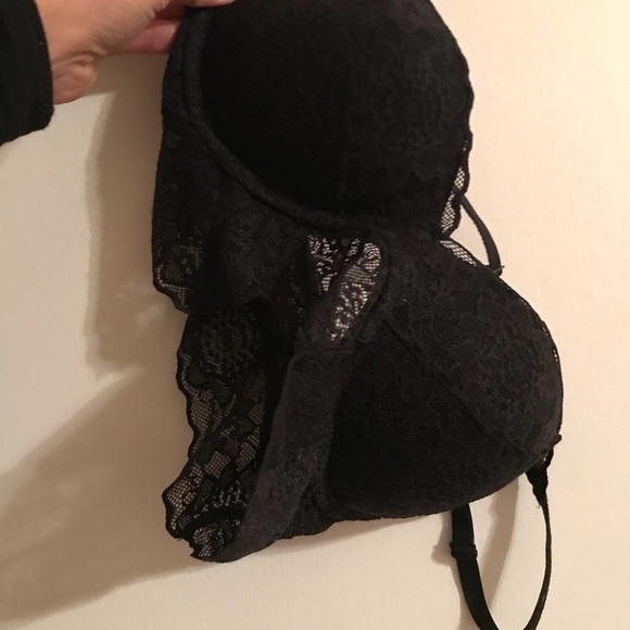 Victoria’s Secret Bralette XS black lace - Picture 2 of 3